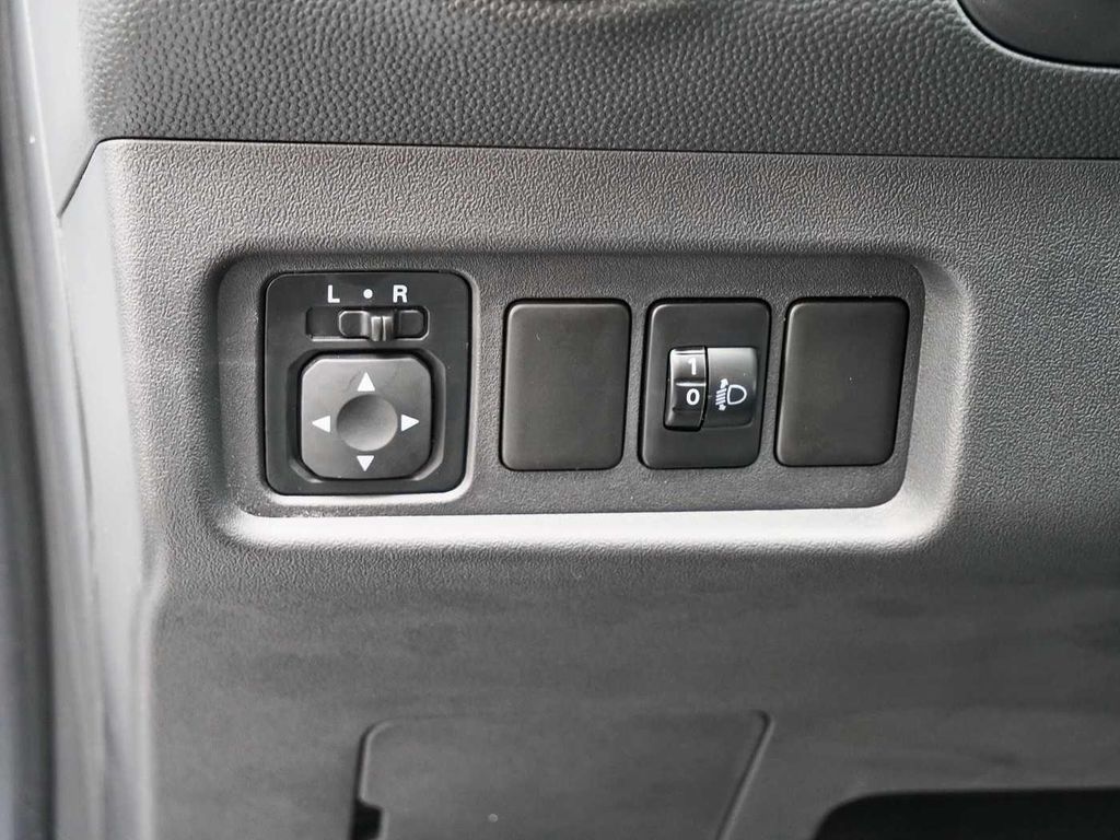 Mitsubishi Space Star 2025