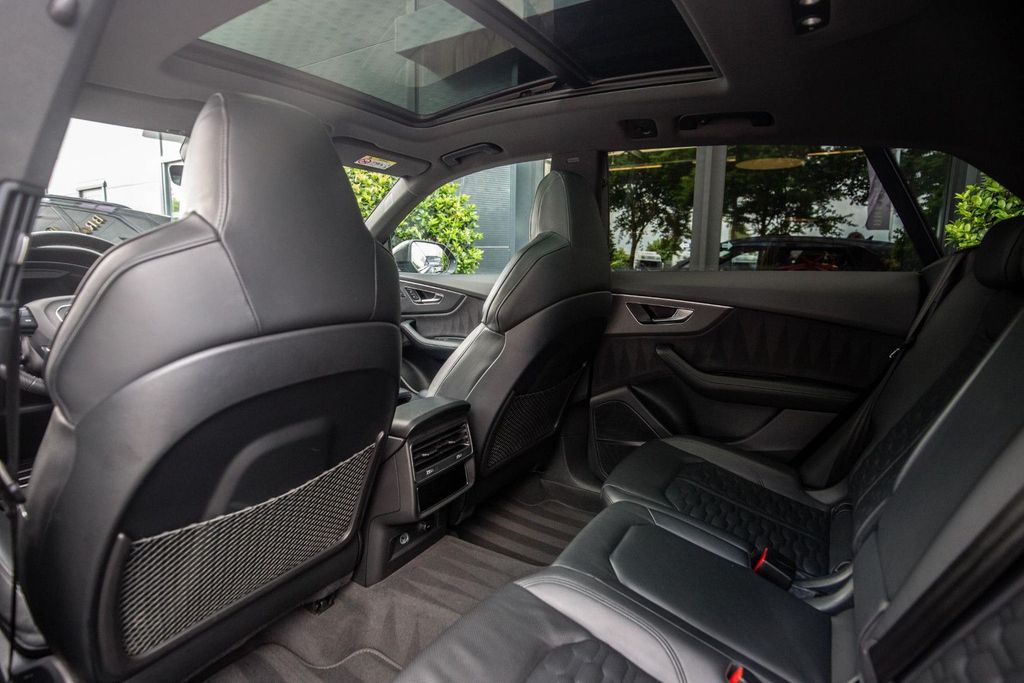 Audi RSQ8 2023