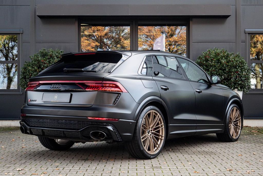 Audi RSQ8 2023