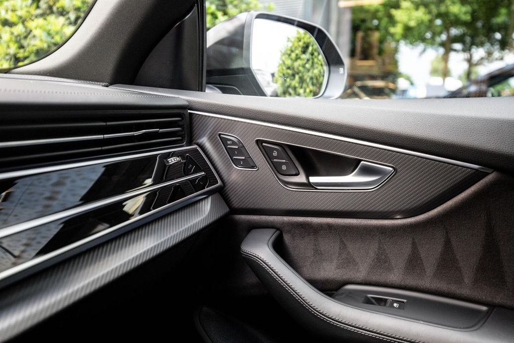 Audi RSQ8 2023