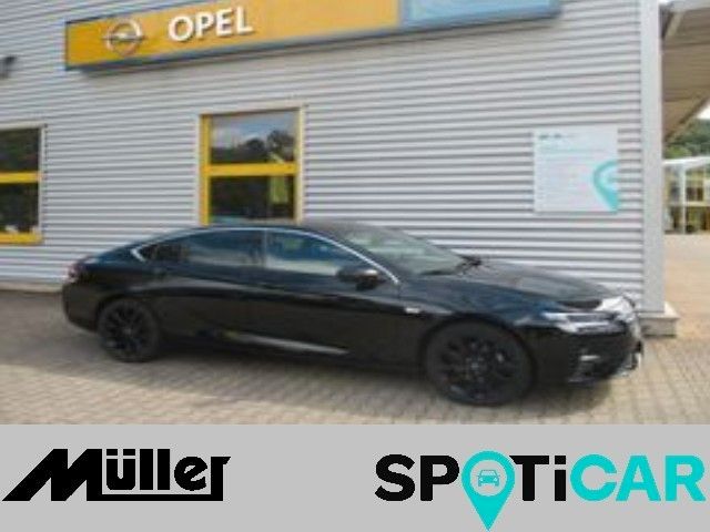 Opel Insignia 2022