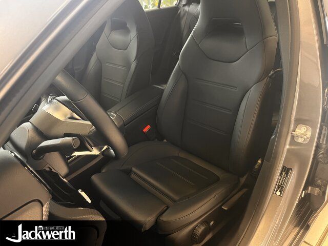 Mercedes-Benz A 180 2024