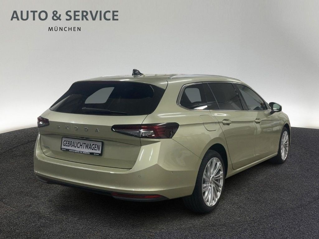Skoda Superb 2025