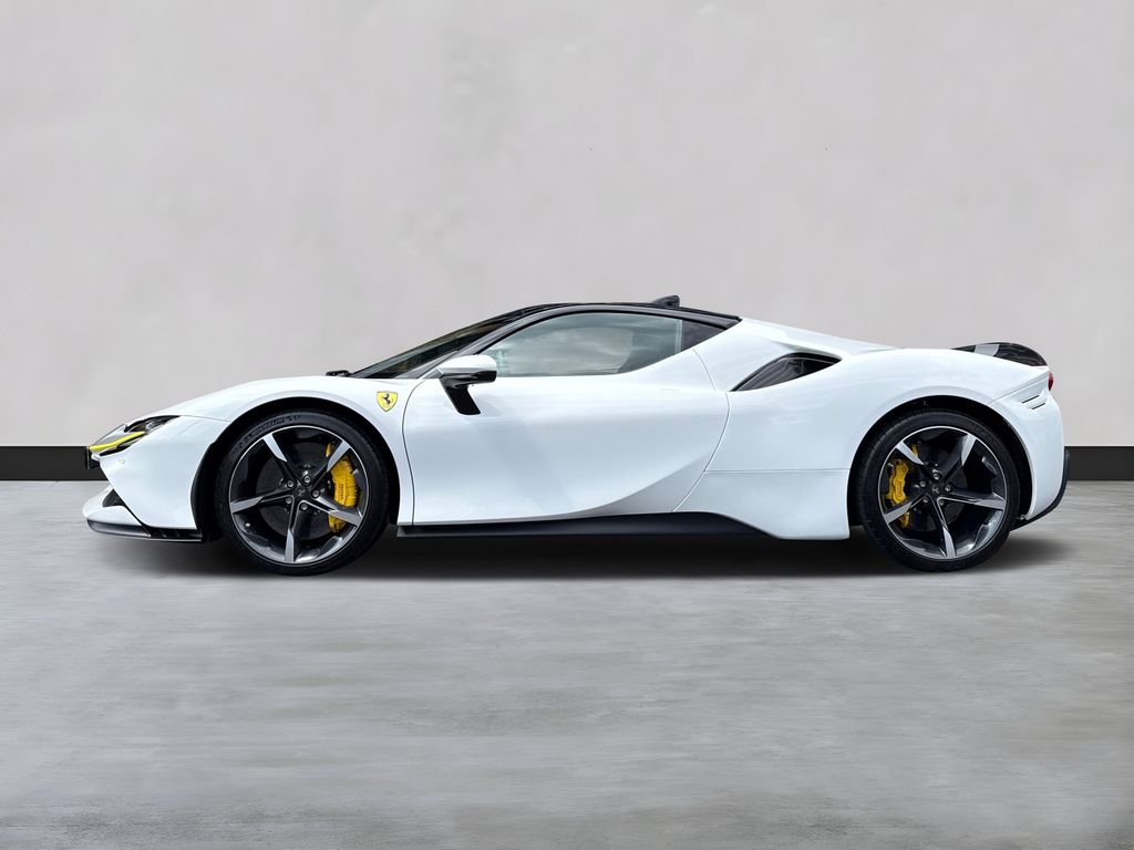 Ferrari SF90 2022
