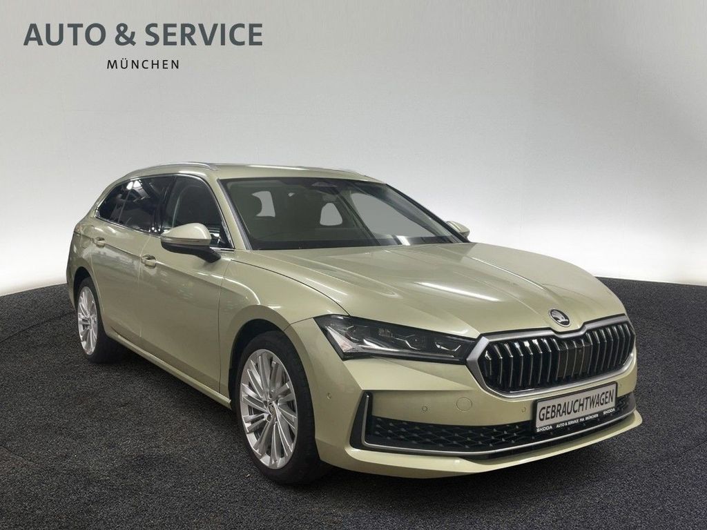 Skoda Superb 2025