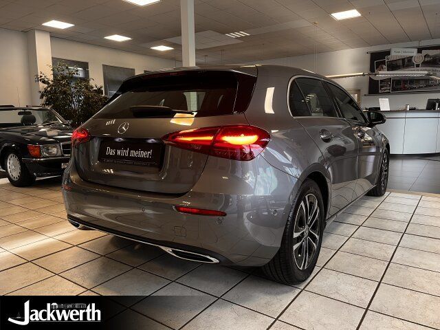 Mercedes-Benz A 180 2024