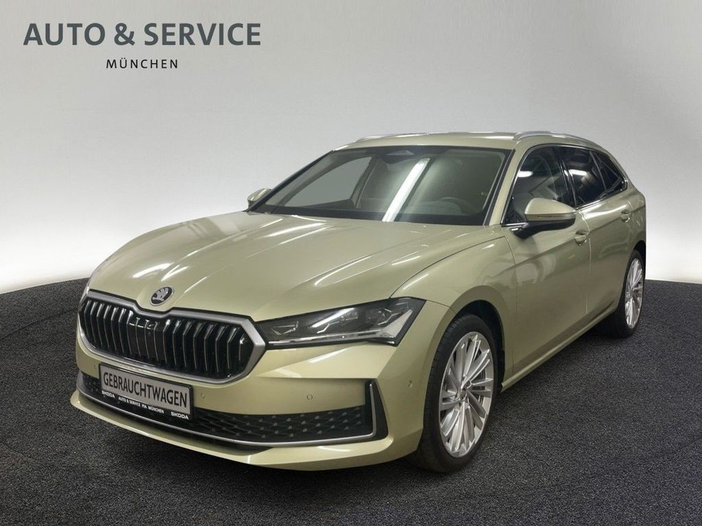 Skoda Superb 2025