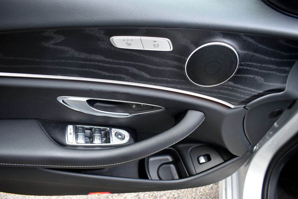 Mercedes-Benz E 300 2020