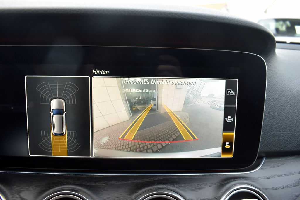 Mercedes-Benz E 300 2020