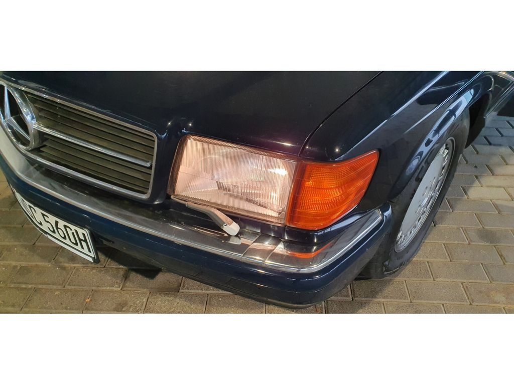 Mercedes-Benz 560 1990