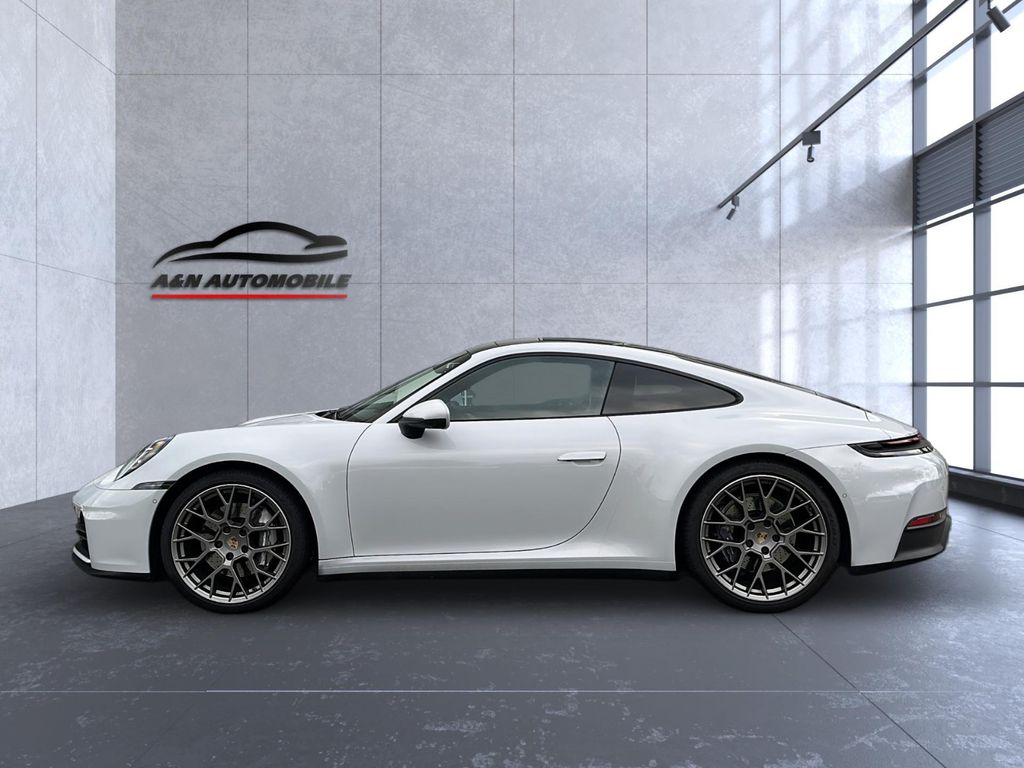 Porsche 992 2024