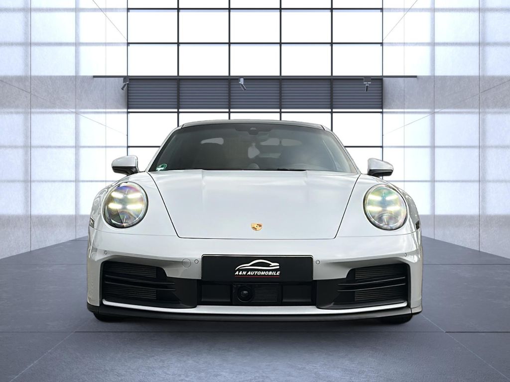 Porsche 992 2024