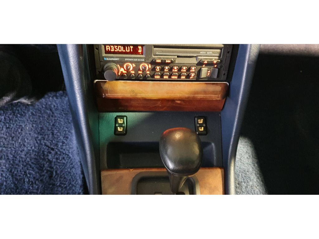 Mercedes-Benz 560 1990