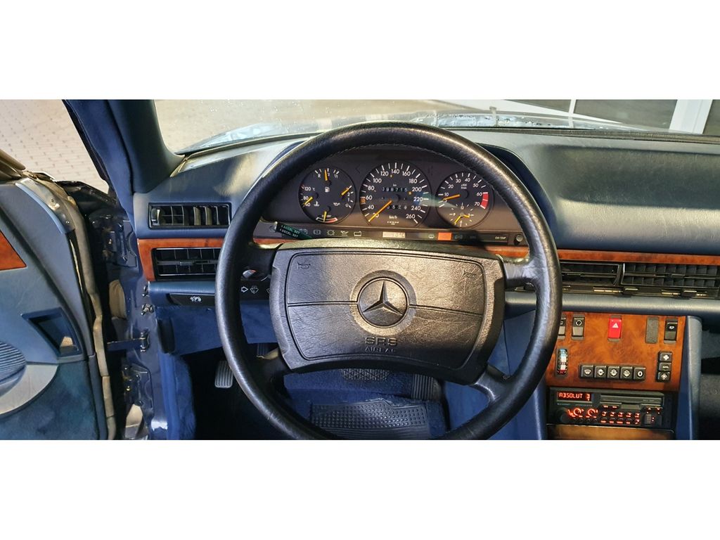 Mercedes-Benz 560 1990
