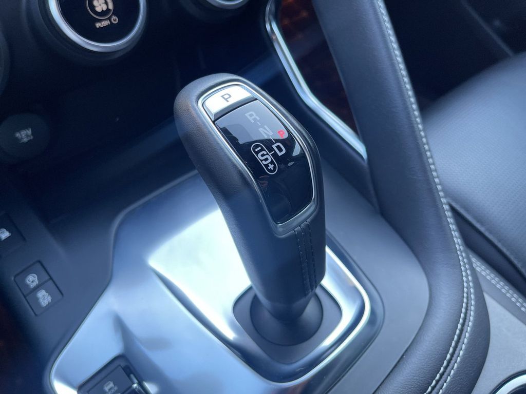 Jaguar E-Pace 2021