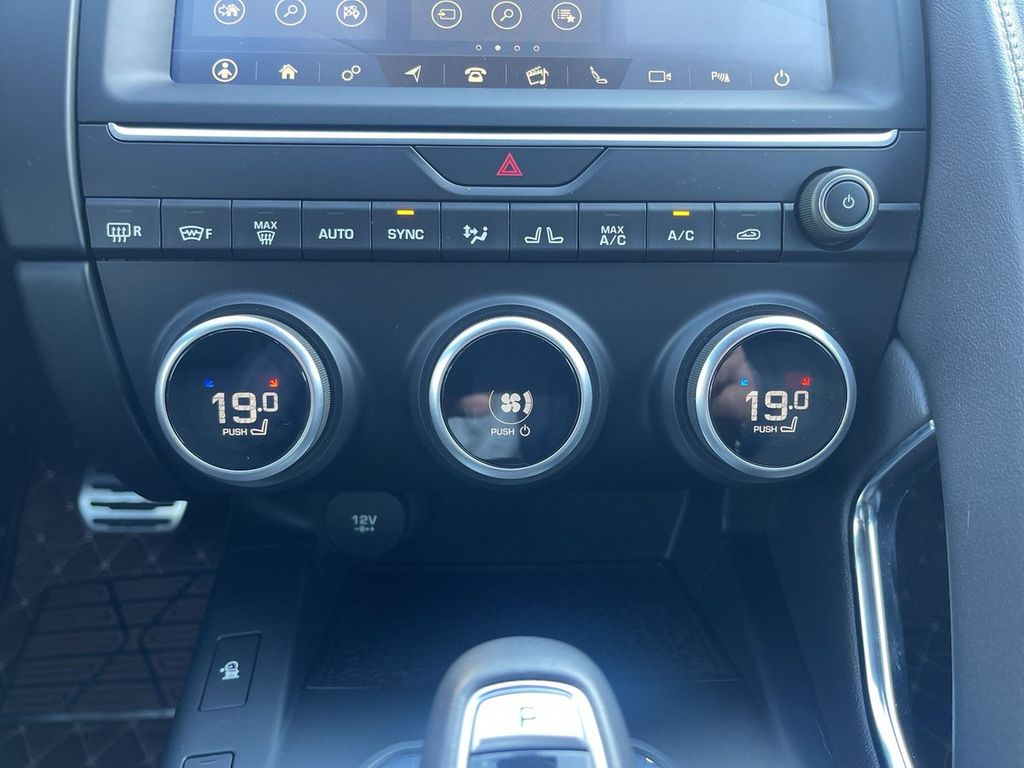 Jaguar E-Pace 2021