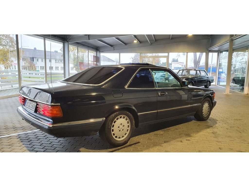 Mercedes-Benz 560 1990