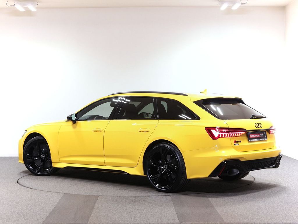 Audi RS6 2024