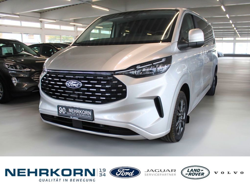 Ford Tourneo Custom 2025