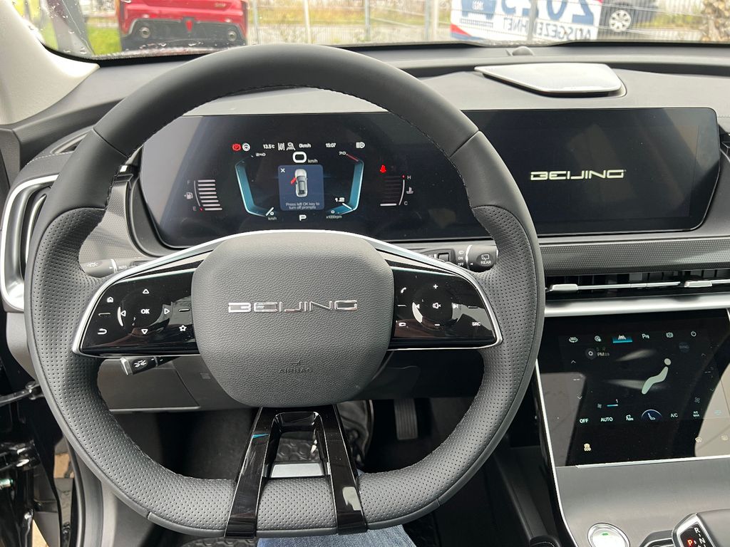 BAIC Beijing X75