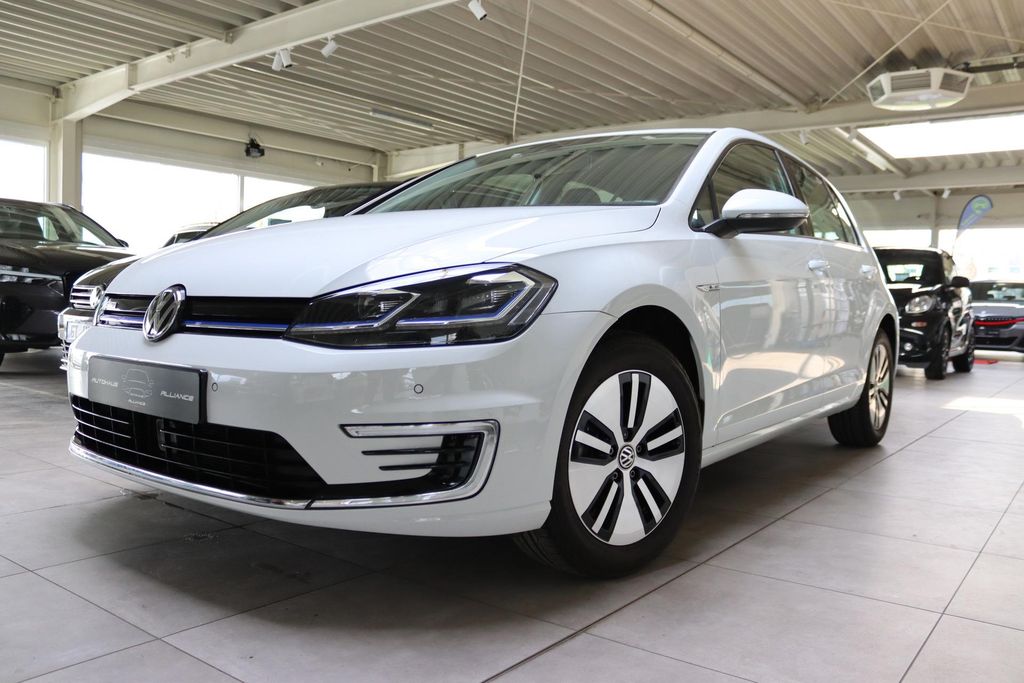 Volkswagen Golf 2020