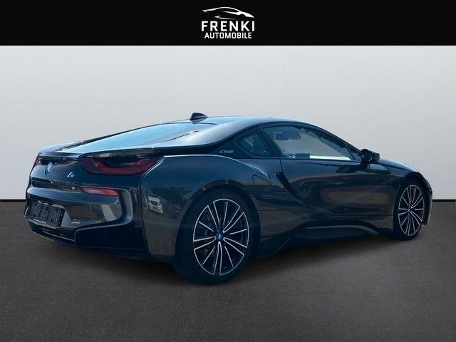 BMW i8 2020