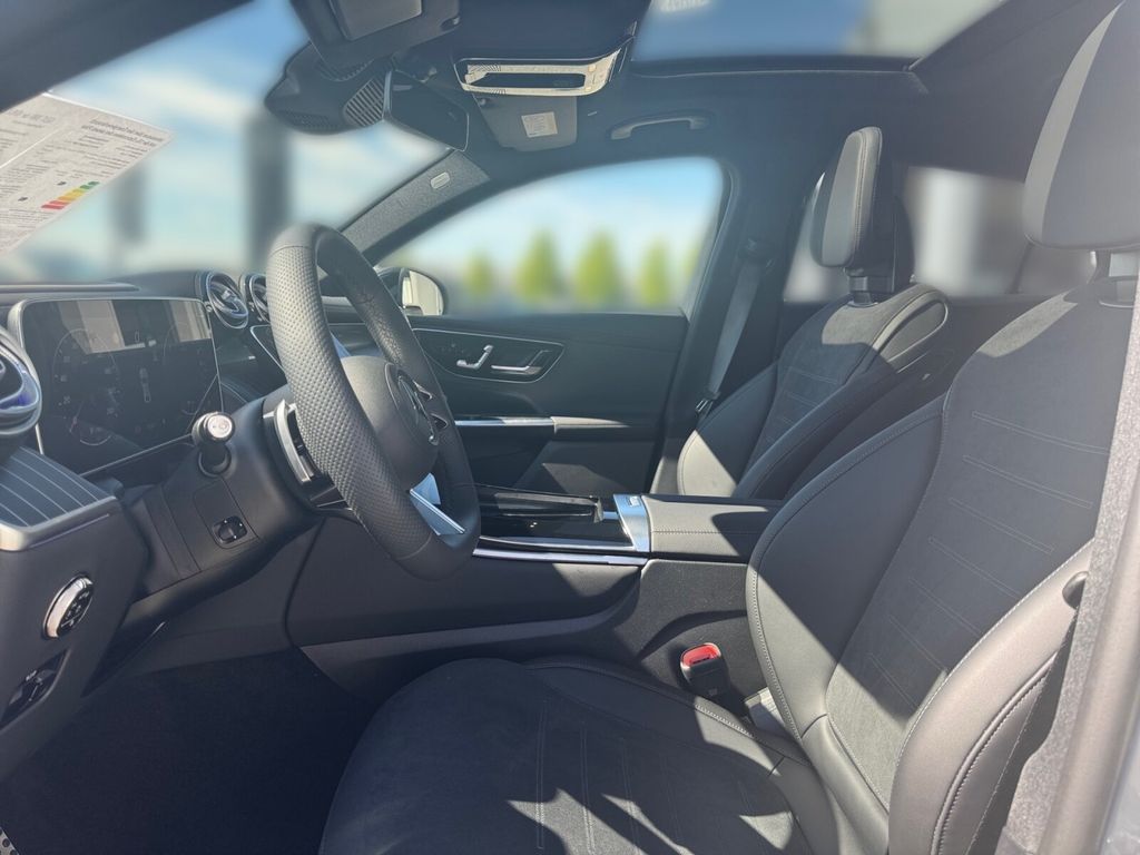 Mercedes-Benz GLC 300 2025