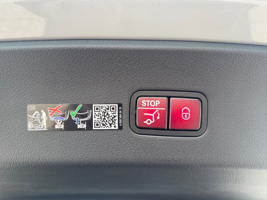 Mercedes-Benz GLC 300 2025