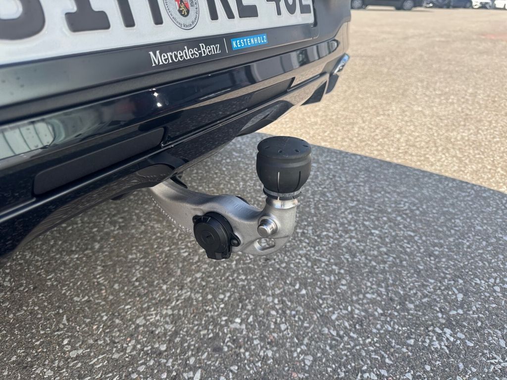 Mercedes-Benz GLC 300 2025