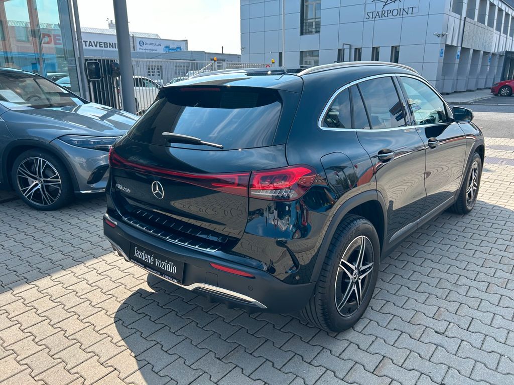 Mercedes-Benz EQA 2021