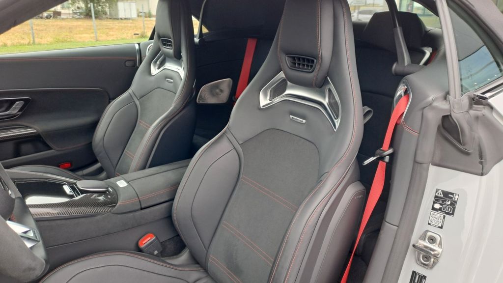 Mercedes-Benz SL 63 AMG 2024