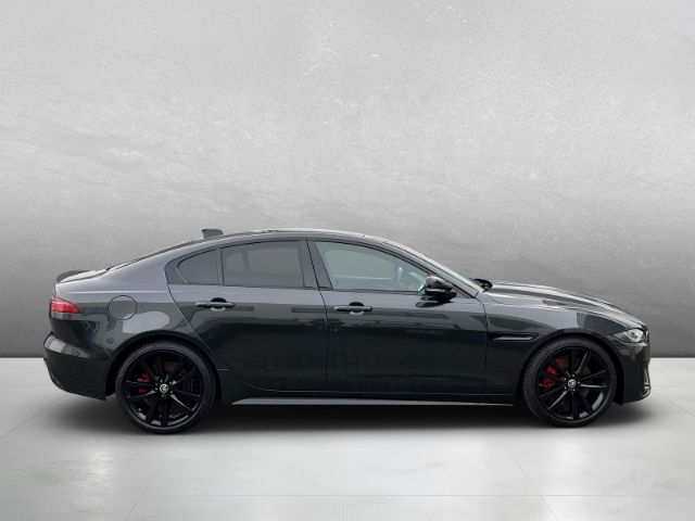 Jaguar XE 2023
