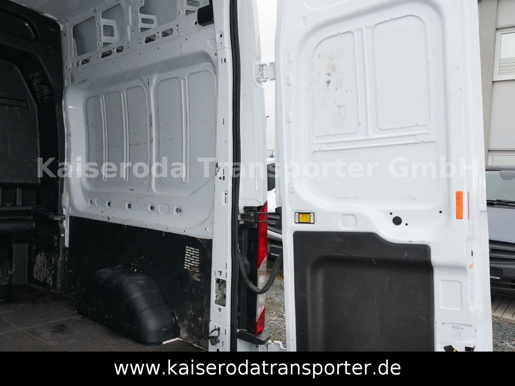 Ford Transit 2019