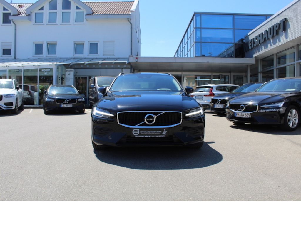 Volvo V60 2022