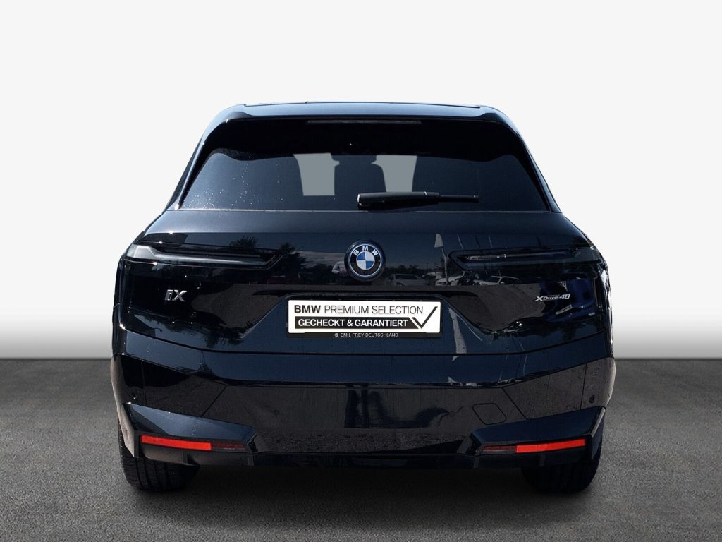 BMW iX 2022