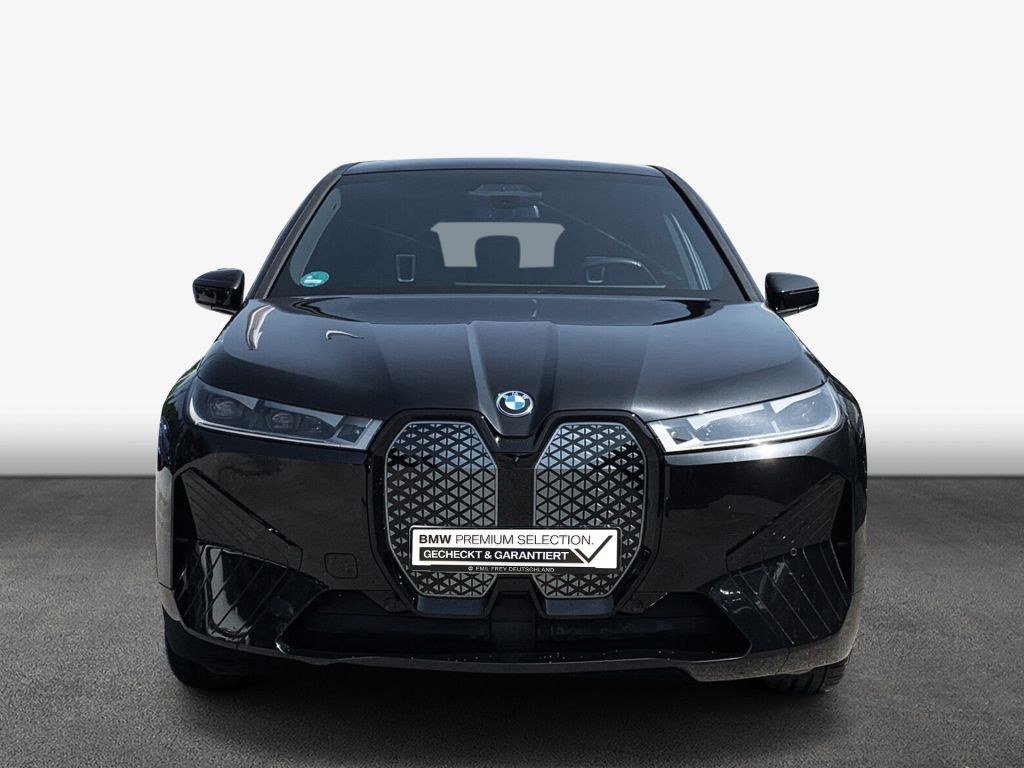 BMW iX 2022