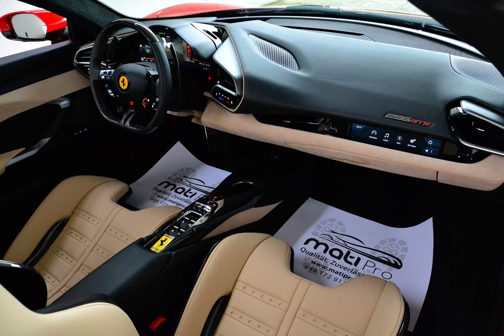Ferrari 296 GTS
