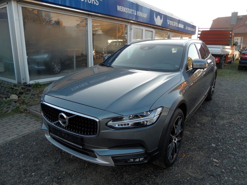 Volvo V90 Cross Country 2019