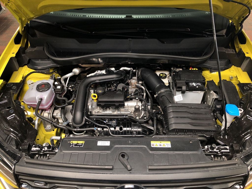 Volkswagen T-Cross 2024