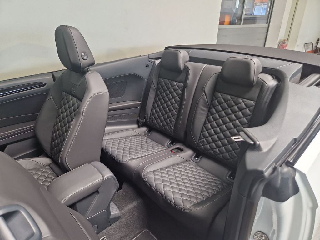 Volkswagen T-Roc 2025