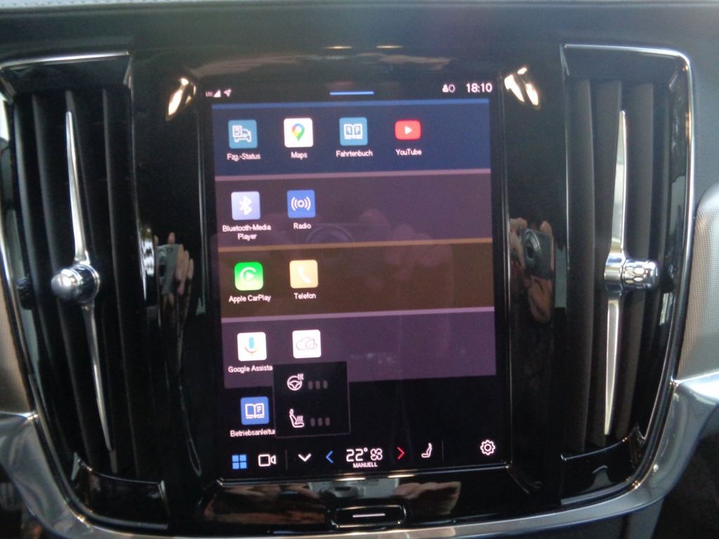 Volvo V90 2023