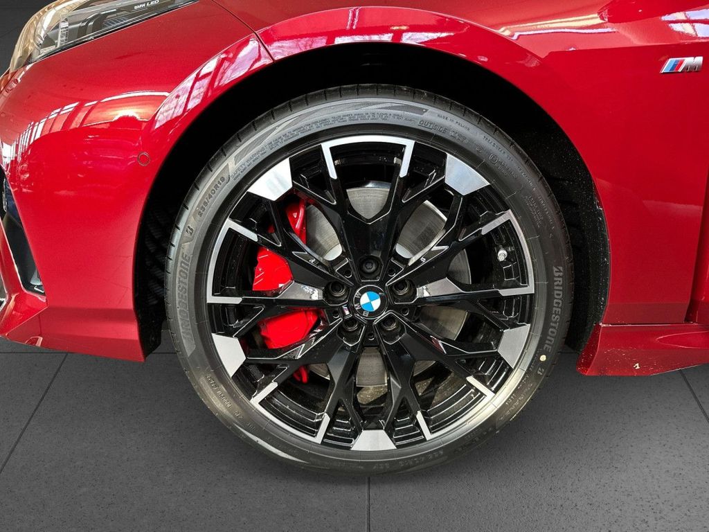 BMW M235 2025