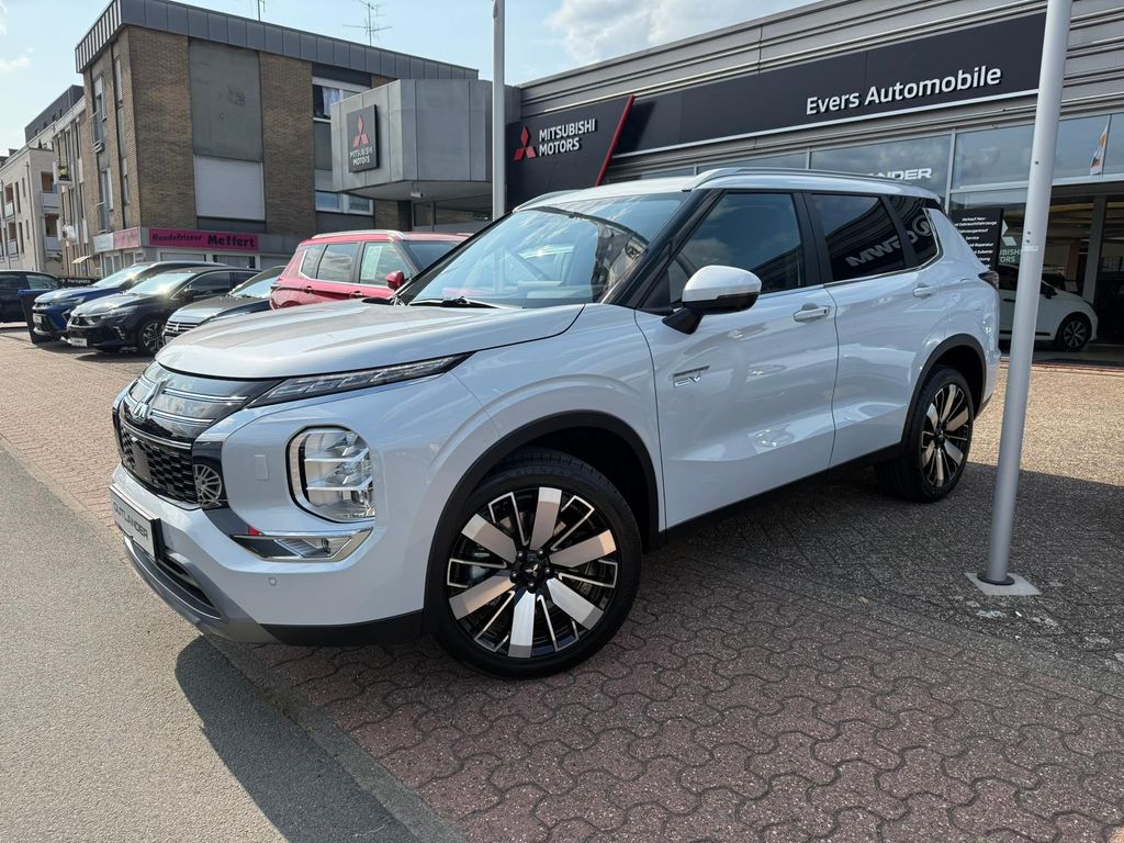 Mitsubishi Outlander 2025