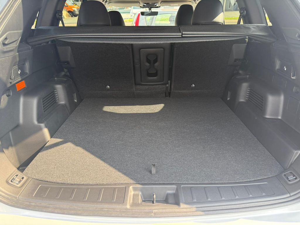 Mitsubishi Outlander 2025