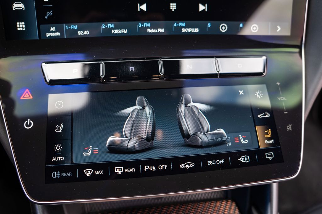 Maserati GranCabrio 2024