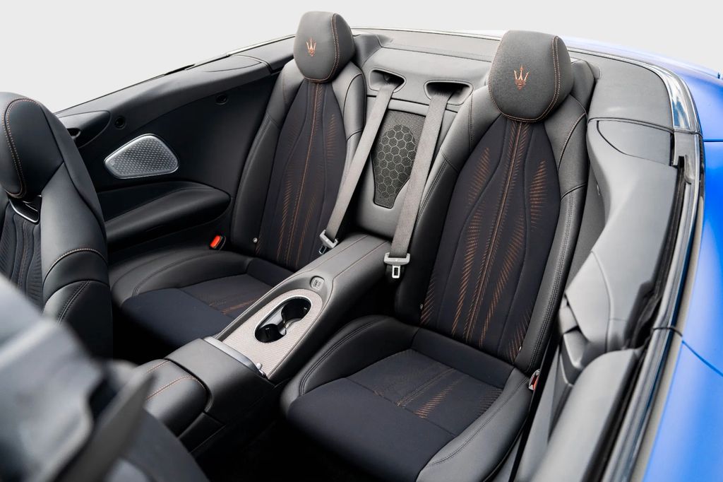 Maserati GranCabrio 2024