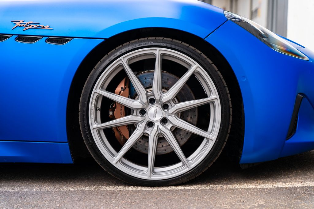 Maserati GranCabrio 2024