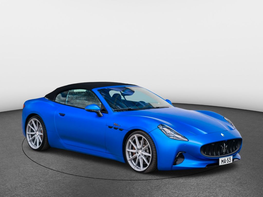 Maserati GranCabrio 2024