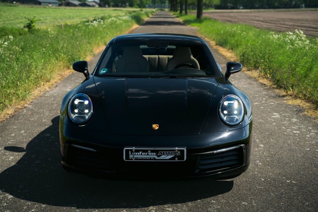 Porsche 992 2023