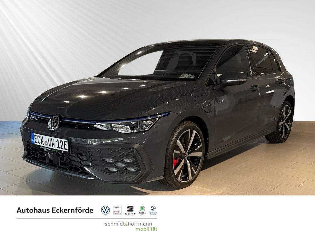 Volkswagen Golf 2025
